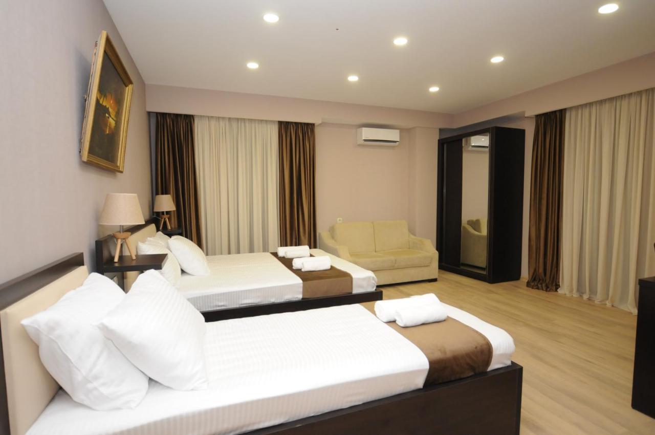 Hotelds Tiflis Dış mekan fotoğraf